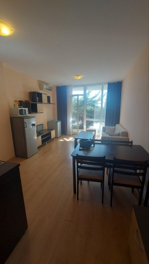 Apartament z widokiem na basen