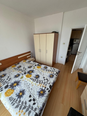 Trzypokojowy apartament w Słonecznym Brzegu