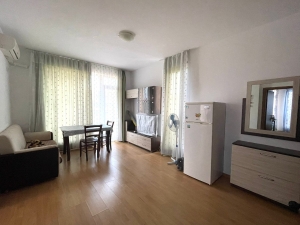 Trzypokojowy apartament w Słonecznym Brzegu