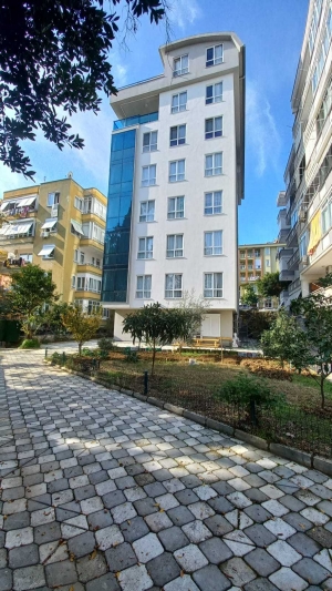 Apartament w pobliżu plaży Kleopatry z meblami i sprzętem AGD