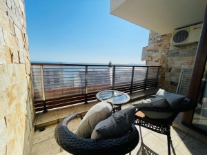 Duży apartament z widokiem na morze