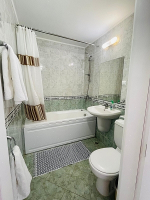 Duży apartament z widokiem na morze