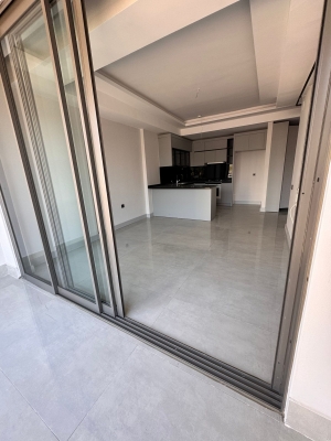 Stylowy, nowoczesny apartament o powierzchni 55 m² w nowym luksusowym kompleksie mieszkaniowym 