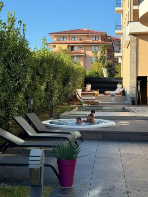 Luksusowe studio z widokiem na morze w Świętym Własie