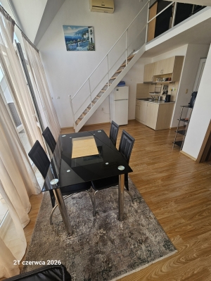 Apartament dwupoziomowy w kompleksie Gerber Residence 2