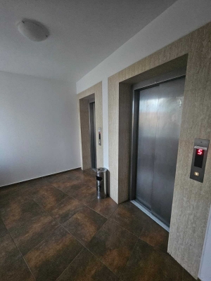 Przestronne mieszkanie o powierzchni 55 m² blisko morza