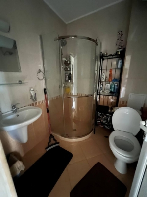 Przestronne mieszkanie o powierzchni 60 m² blisko morza