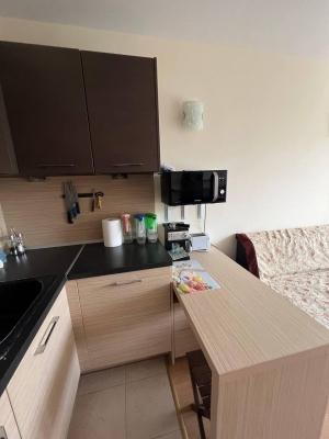 Przestronne mieszkanie o powierzchni 60 m² blisko morza