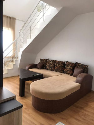 Oferujemy do sprzedaży 2 poziomowy apartament w kompleksie Sea-Diamond